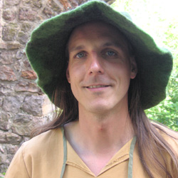 Oliver Machander ... Märchenerzähler und Autor:
... weil Geschichten und Märchen die Herzen erobern ... und sicher nicht nur die Herzen der Kinder :-)
... und hier kommen Sie direkt zu meiner Präsentation. Oliver Machander ... Märchenerzähler und Autor:
... weil Geschichten und Märchen die Herzen erobern ... und sicher nicht nur die Herzen der Kinder :-)
... und hier kommen Sie direkt zu meiner Präsentation.